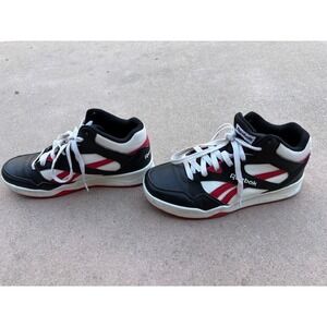 Reebok Kids‎ Basketball Shoes Sneakers Black White Red Size 4K